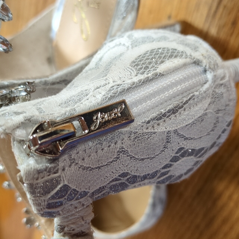 Jewel Badgley Mischka Lace d'Orsay Heels with Crystal Ankle Strap Size 6 Wedding - Picture 13 of 14